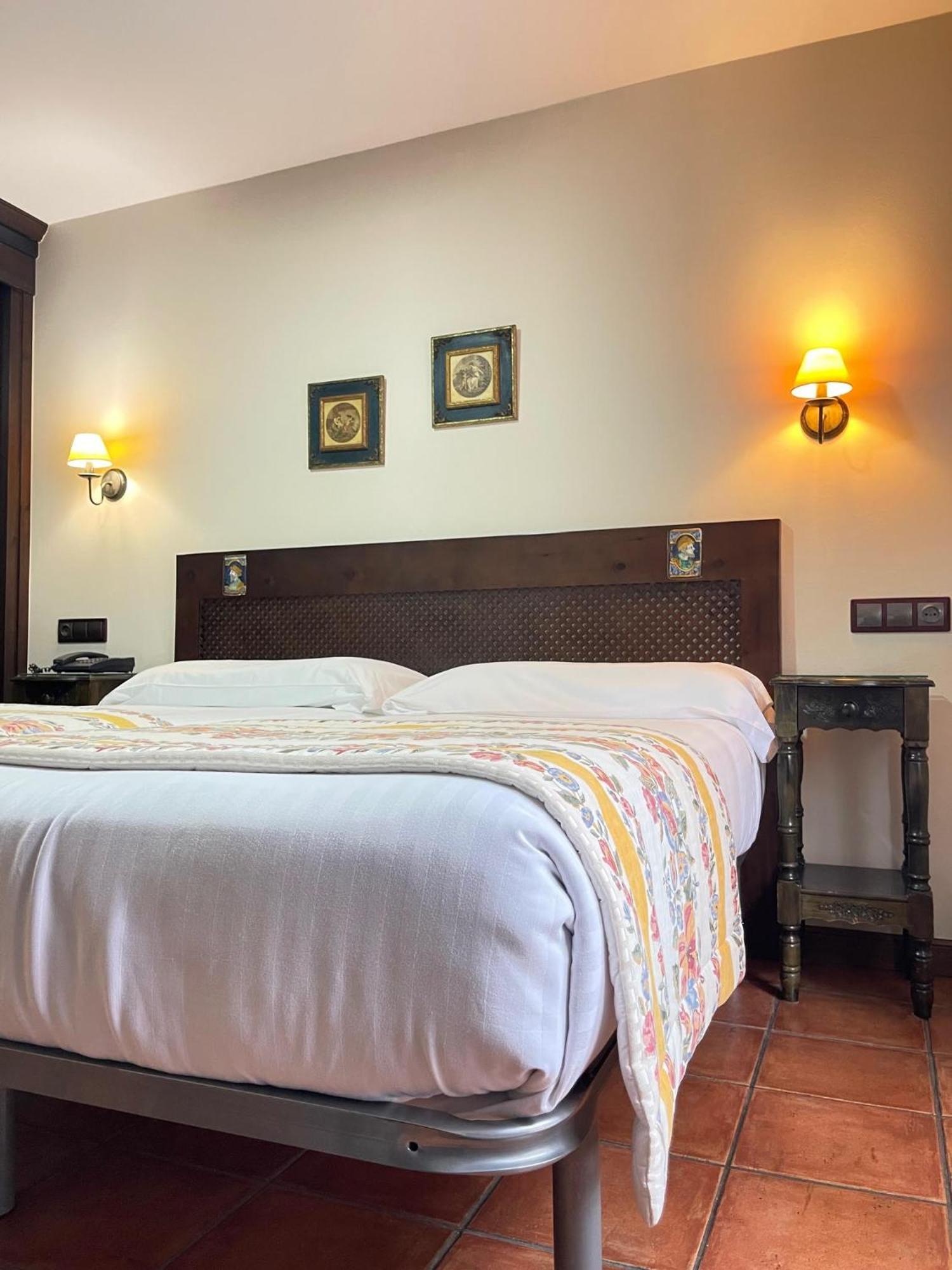 La Posada Del Rey Llanes Kültér fotó