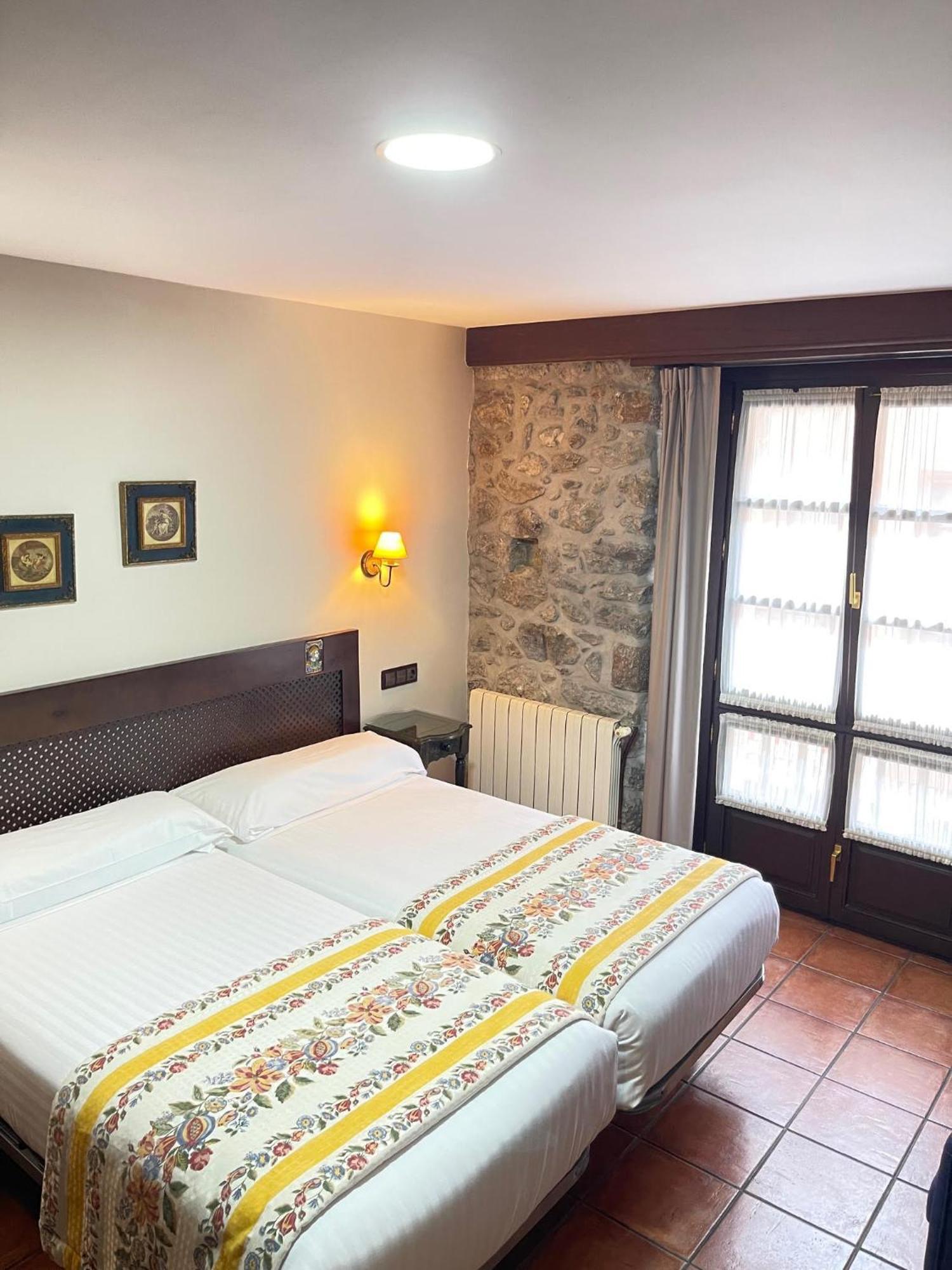 La Posada Del Rey Llanes Kültér fotó